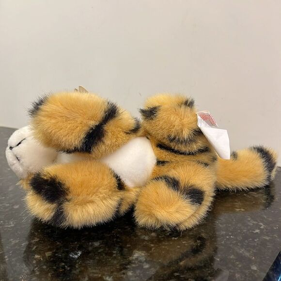 Vintage Dakin Baby Tiger Cub Plush Stuffed Animal 1988 - Picture 7 of 14